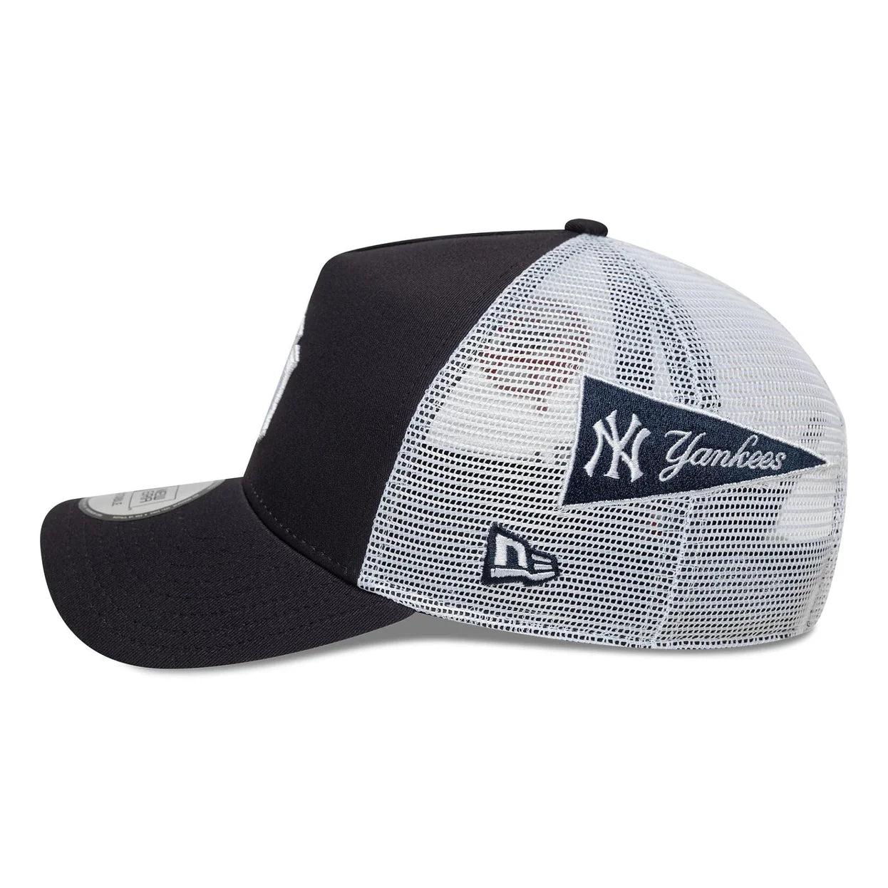 NEW ERA NEW YORK YANKEES TRUCKER MULTI PATCH CAP