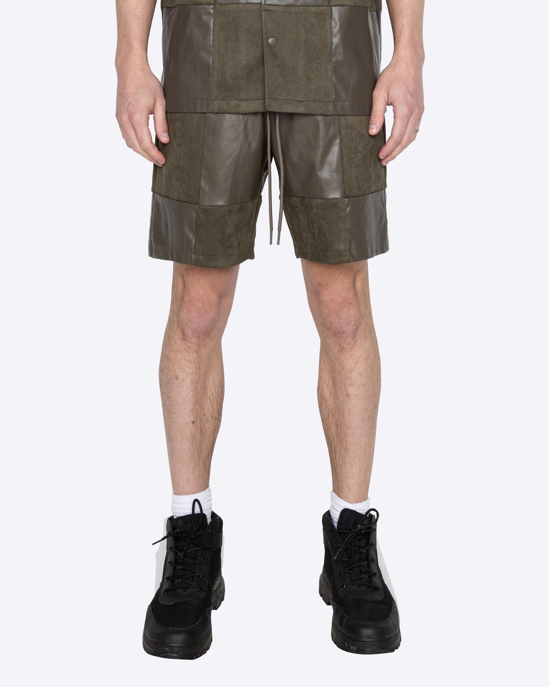 EPTM CHECKERED SHORT