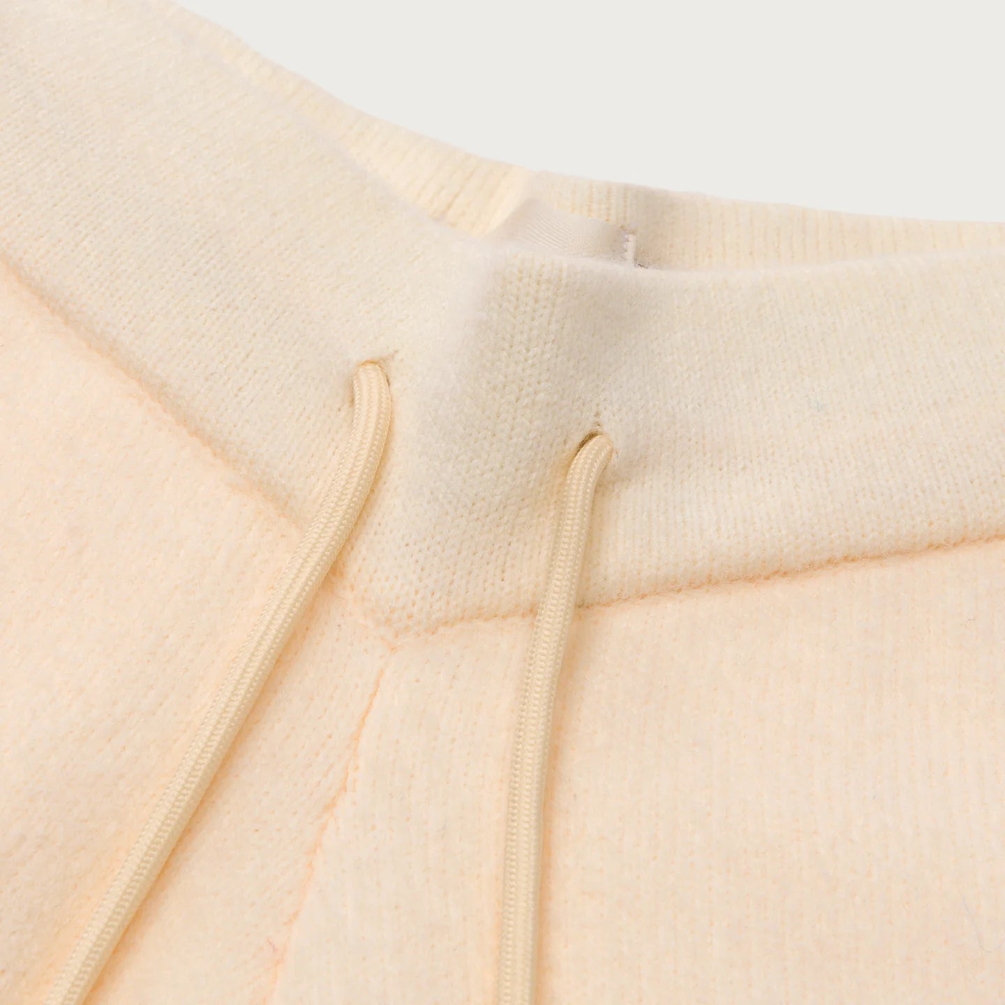 HONOR THE GIFT SWEATER SHORT