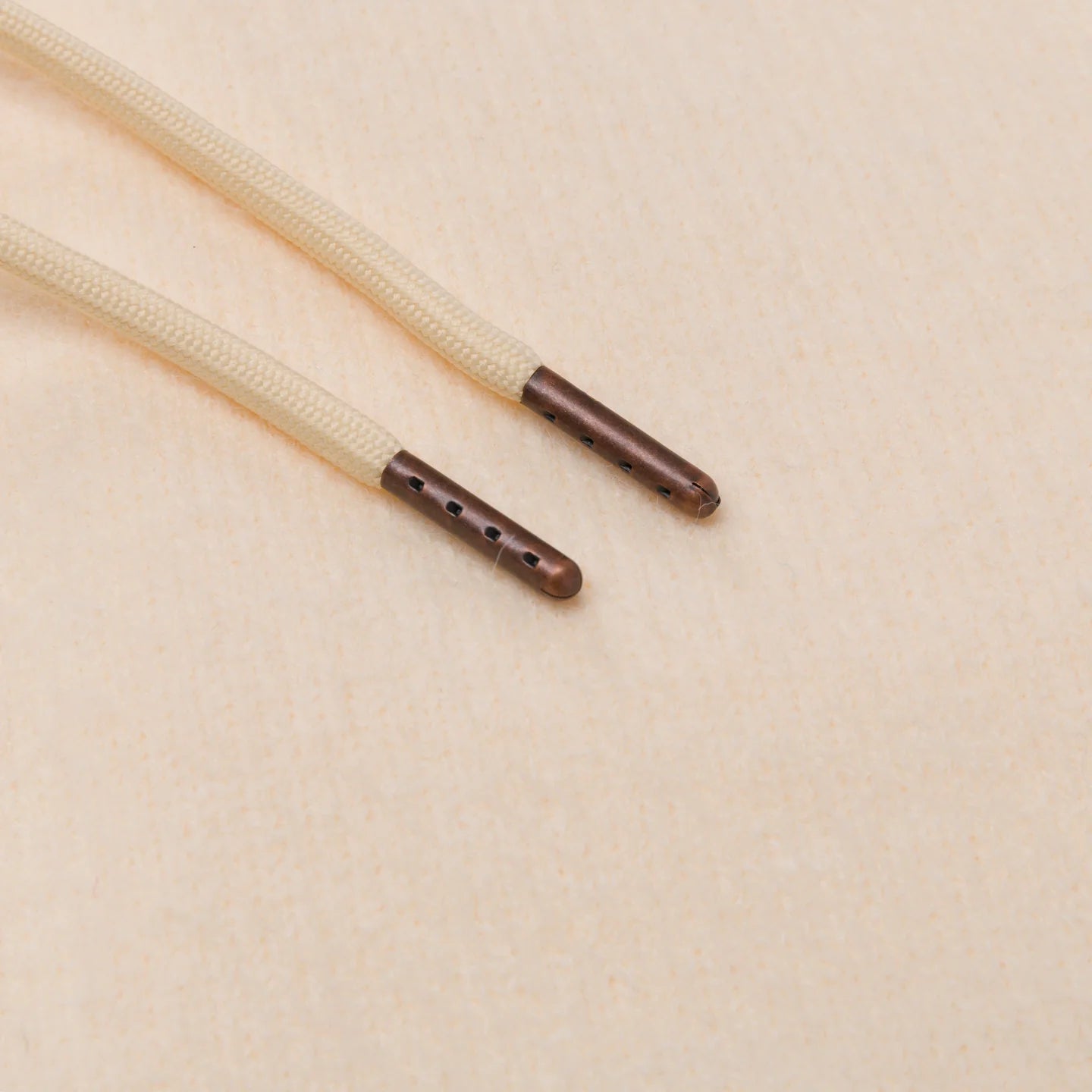 HONOR THE GIFT SWEATER SHORT