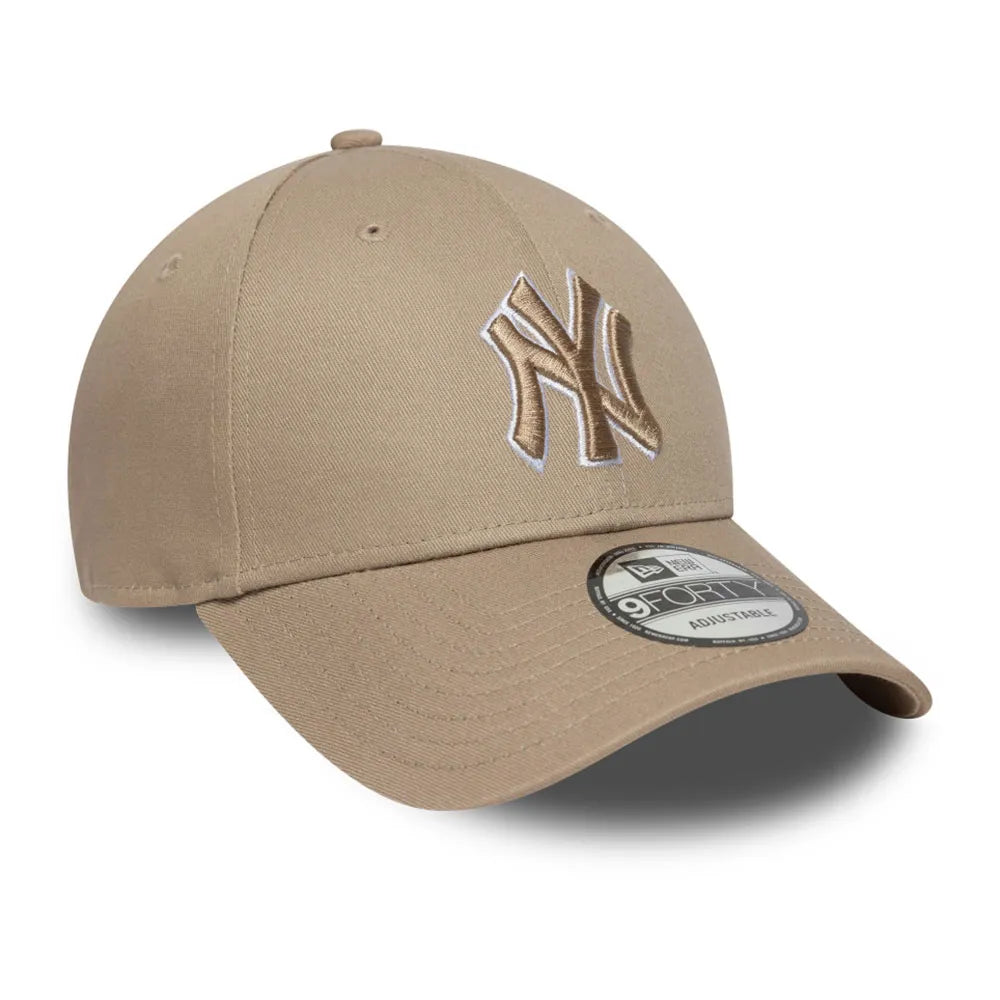 OUTLINE 9FORTY NEW YORK YANKEES CAP